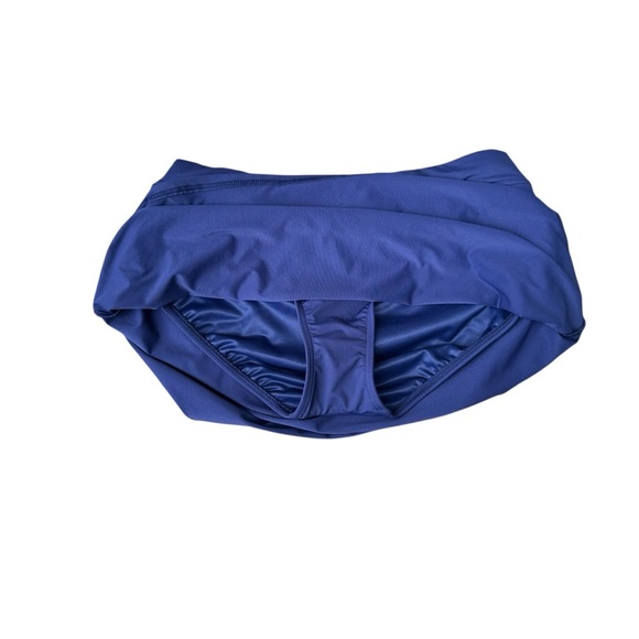 NWOT Lands’ End Swim Skirt Skort Navy 6 - Picture 2 of 5